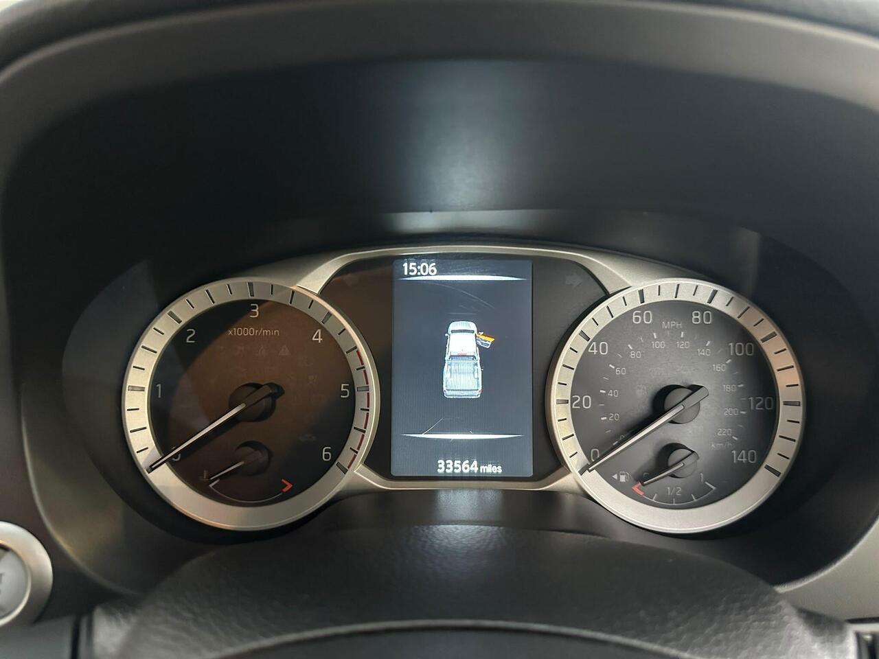 Nissan Navara DL17ESO