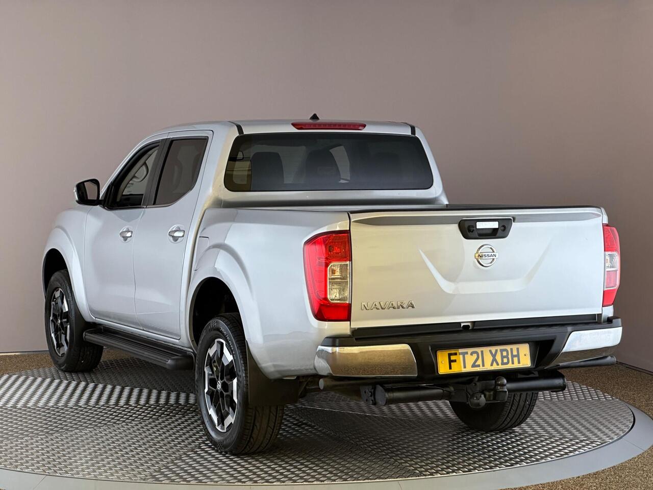 Nissan Navara FT21XBH
