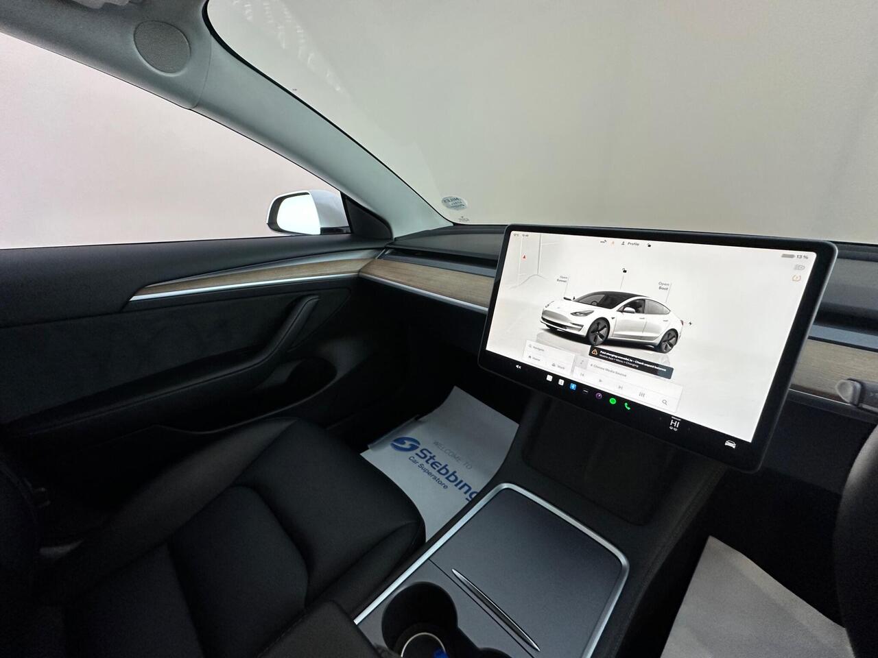 Tesla Model 3 AF72VVL