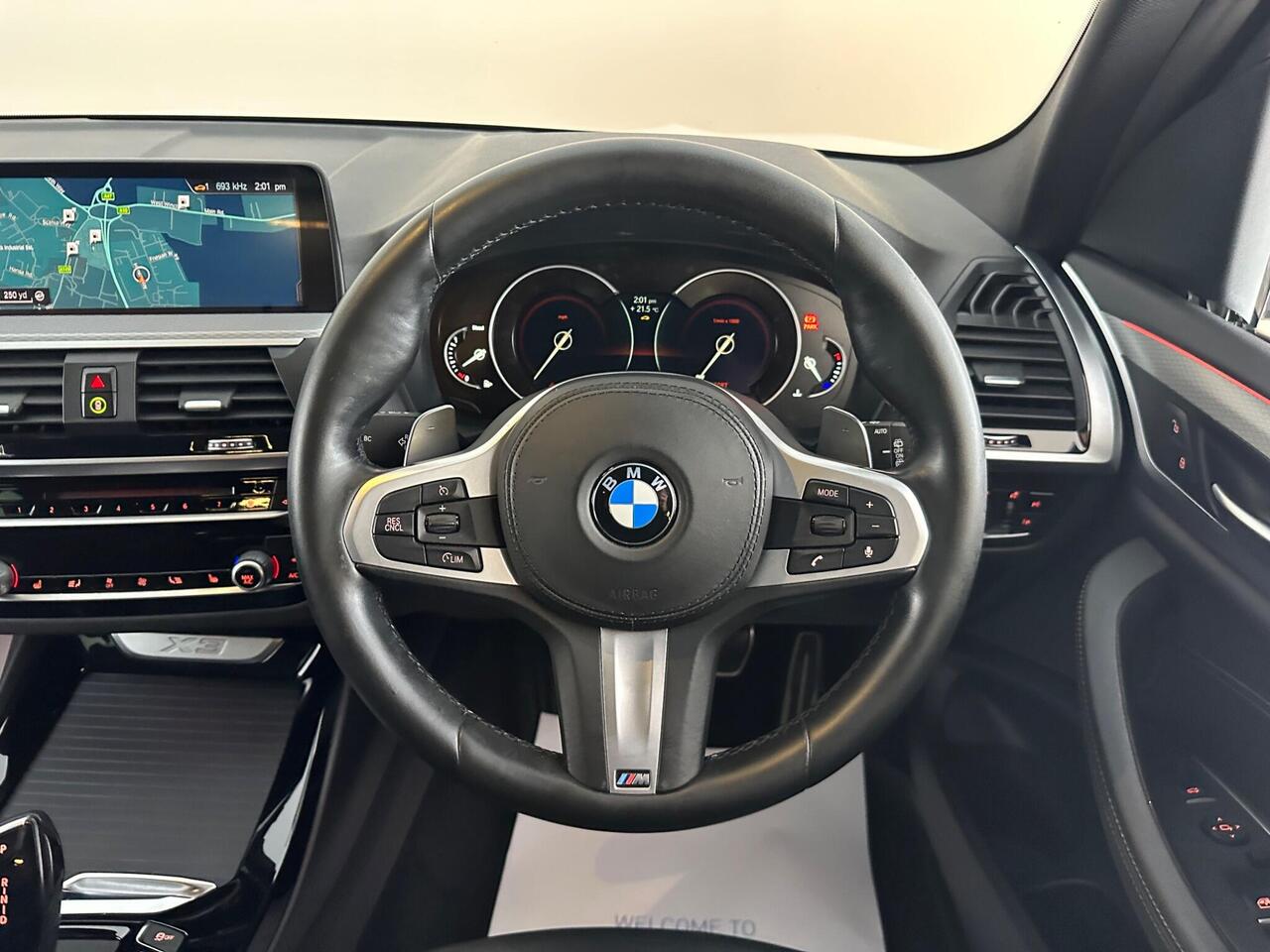 BMW X3 YL19ZFP