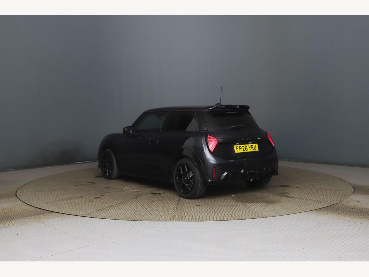 MINI Cooper FP26YRU