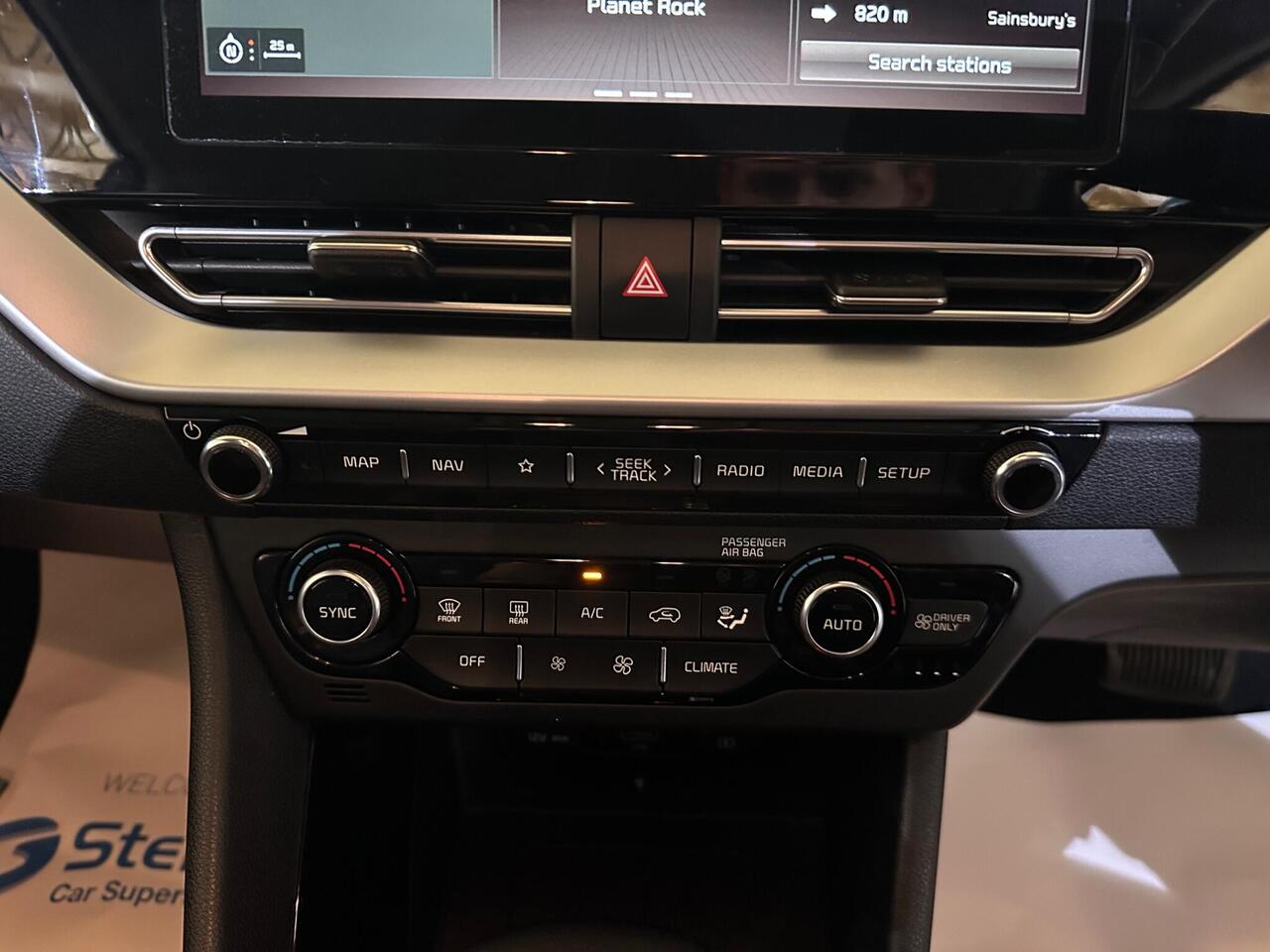 Kia Niro MA70CJJ