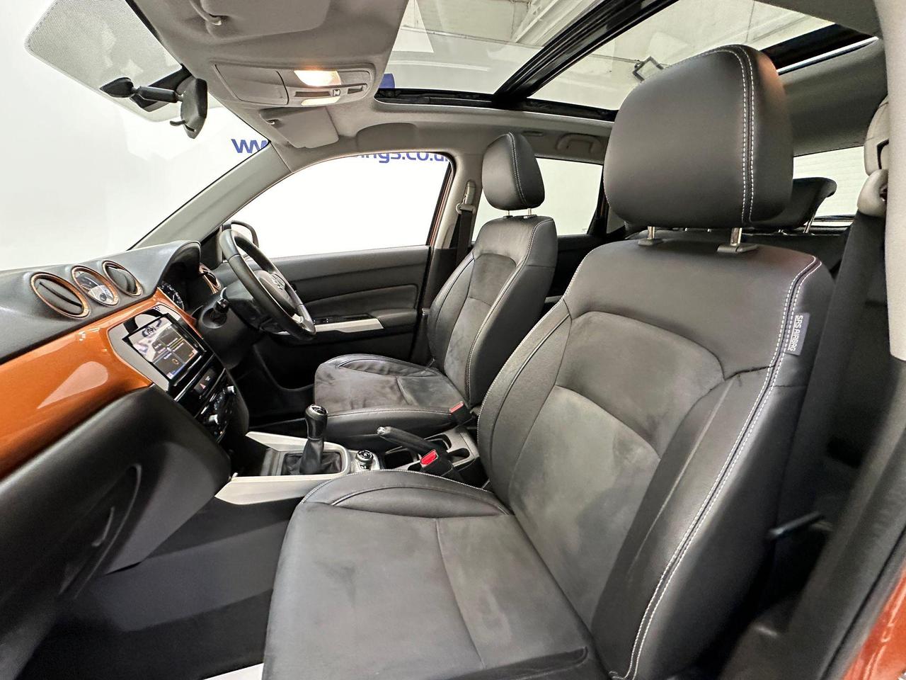 Suzuki Vitara YH16WND