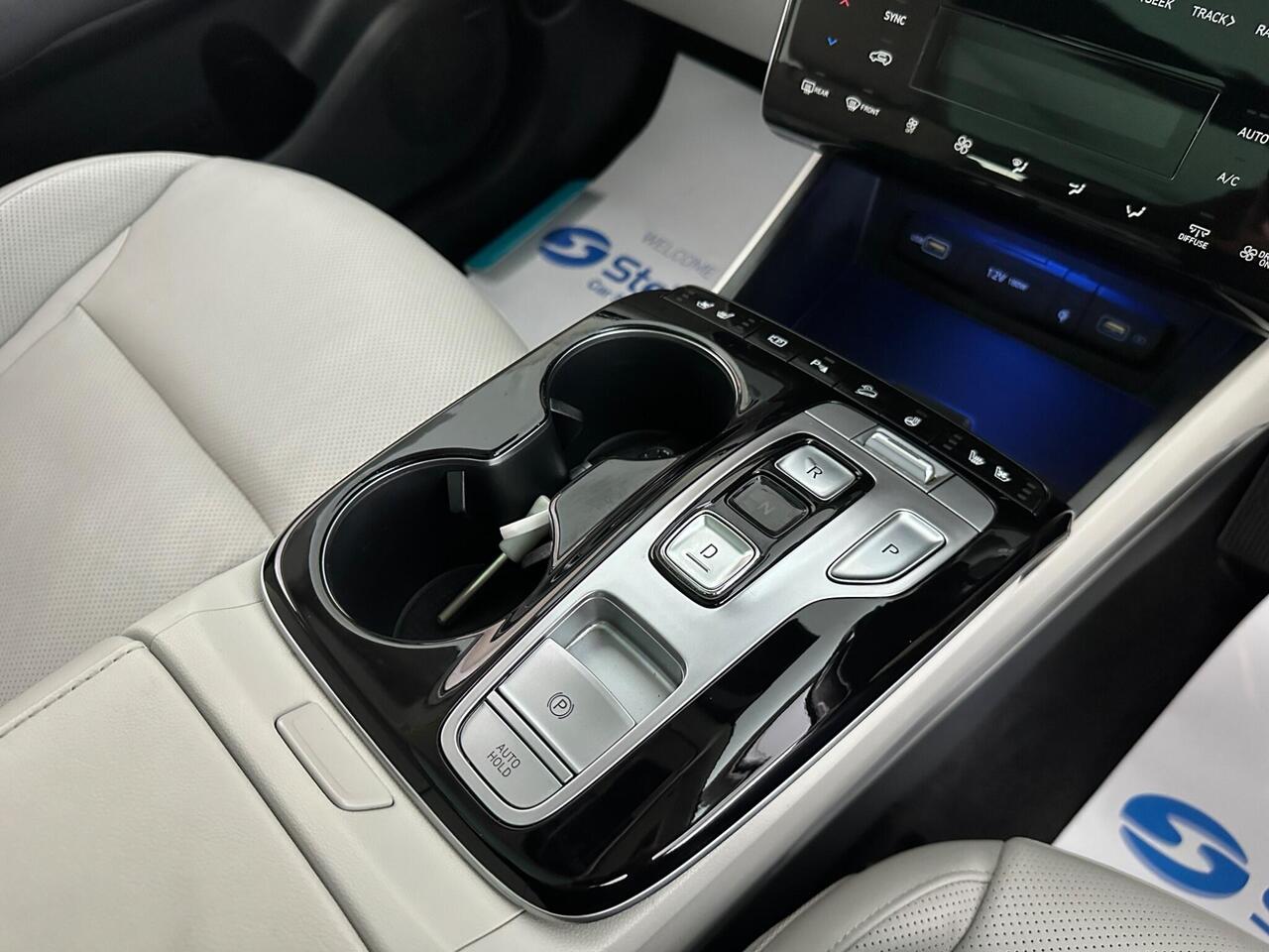 Hyundai TUCSON AX22AYS