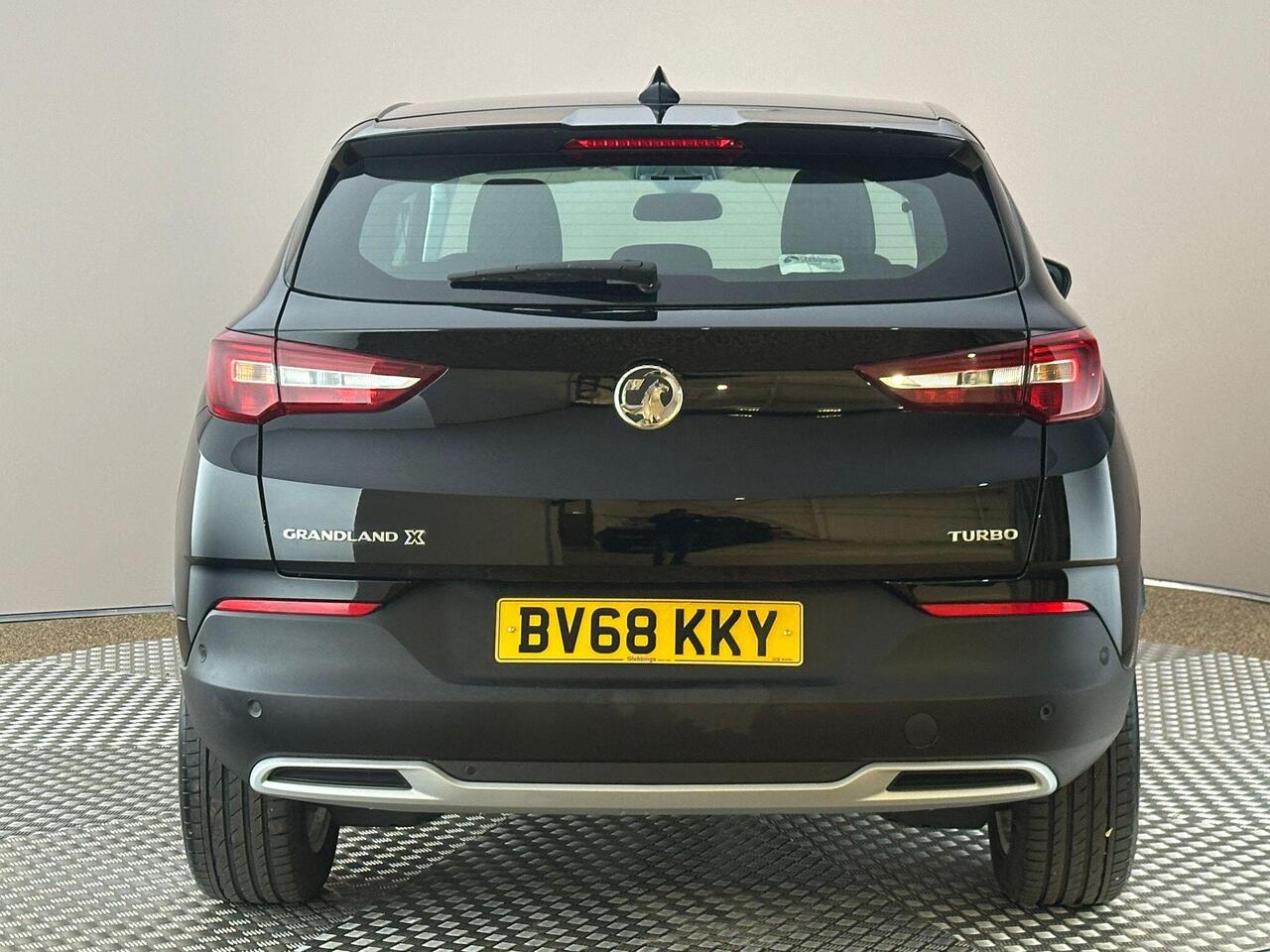 Vauxhall Grandland X BV68KKY