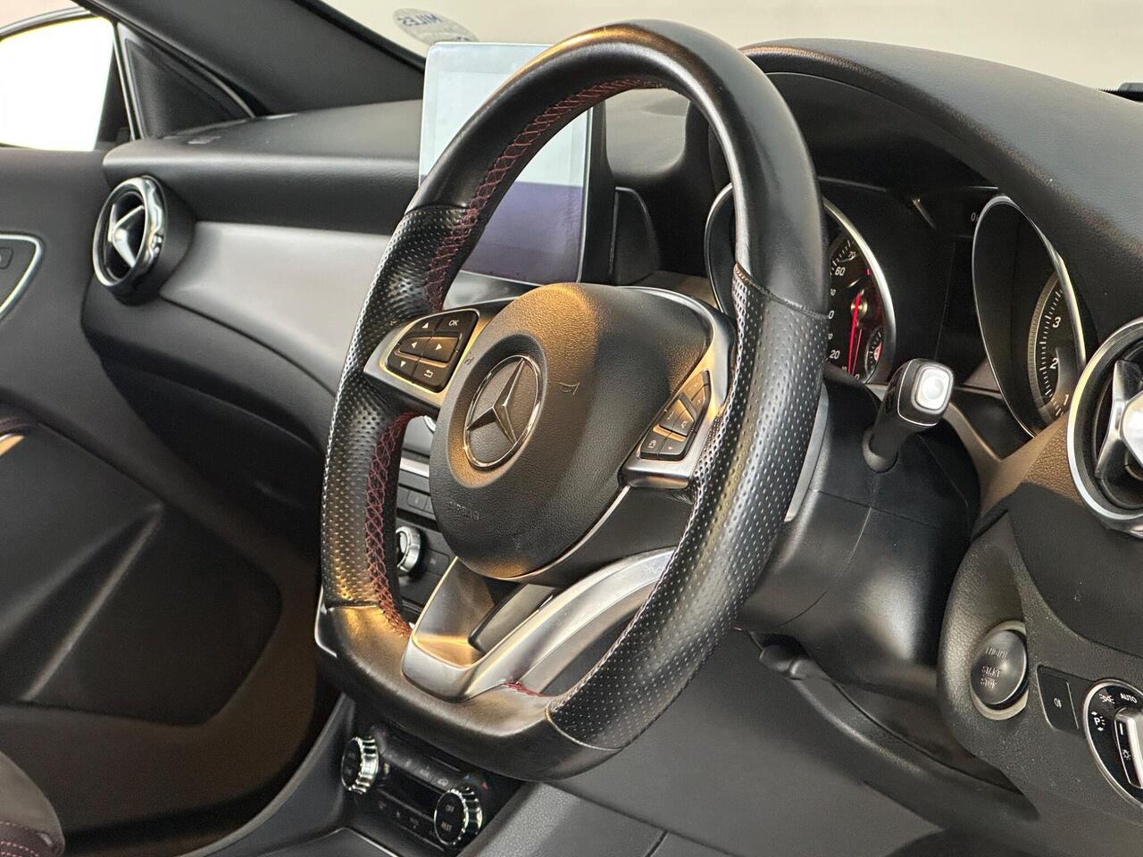 Mercedes-Benz GLA CK18ARZ
