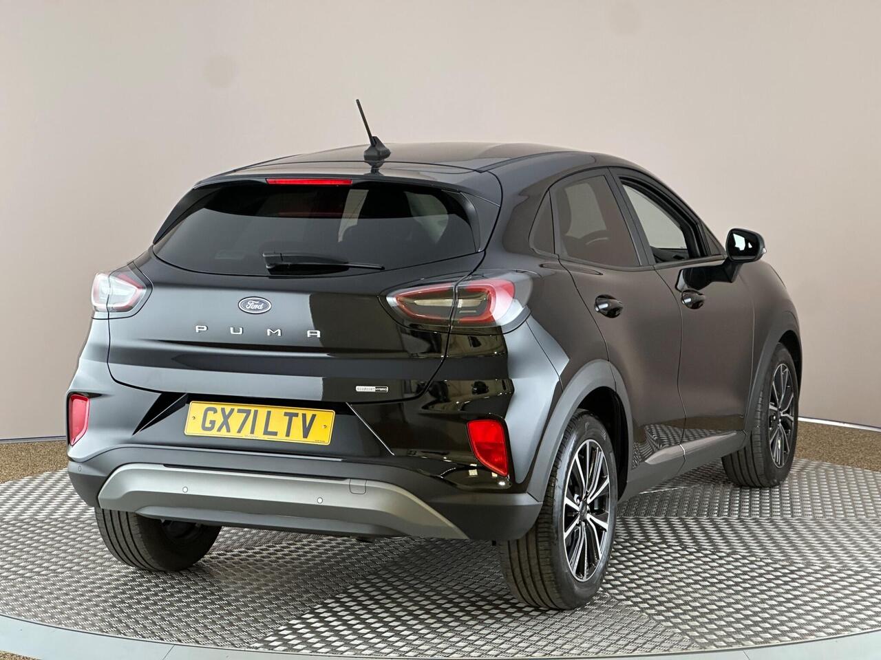 Ford Puma GX71LTV