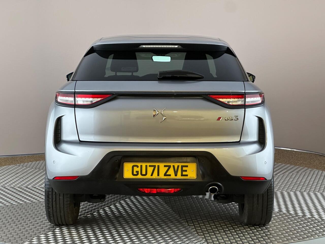 DS AUTOMOBILES DS 3 CROSSBACK GU71ZVE
