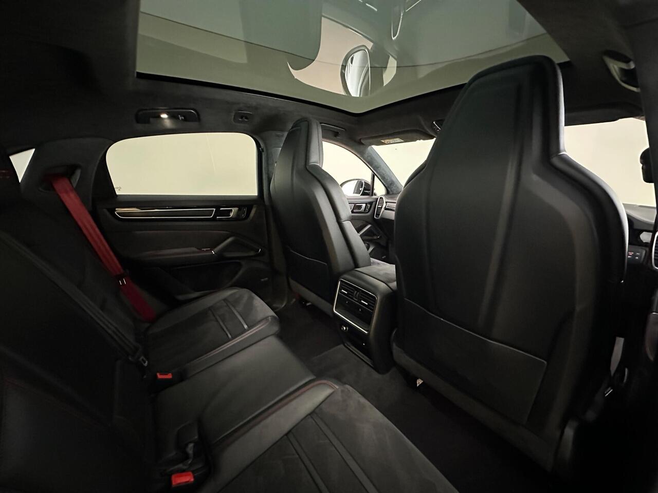 Porsche Cayenne AO22XFK