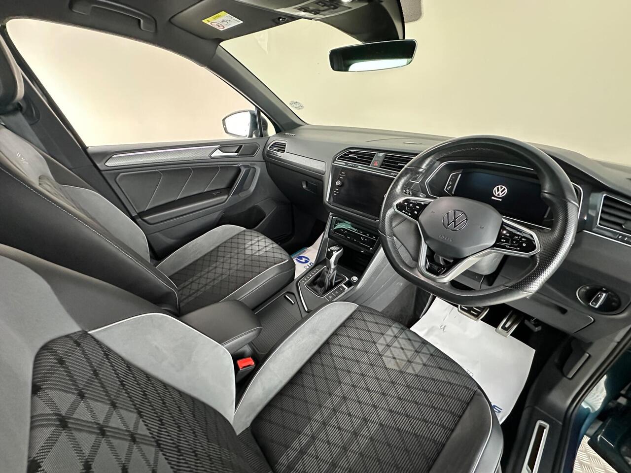 Volkswagen Tiguan VO24XRH