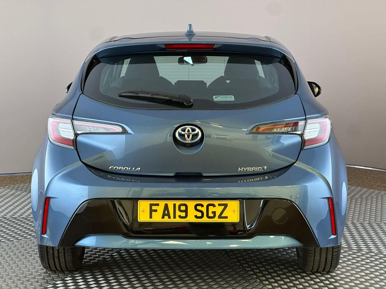 Toyota Corolla FA19SGZ