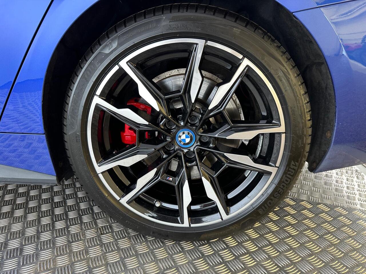 BMW i4 ND72JJL