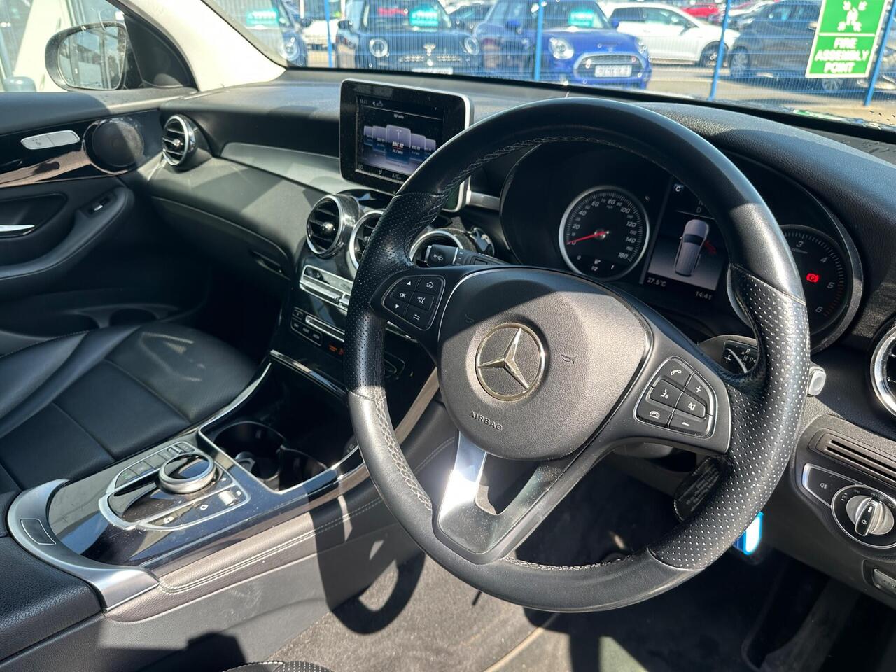 Mercedes-Benz GLC WF68WRX