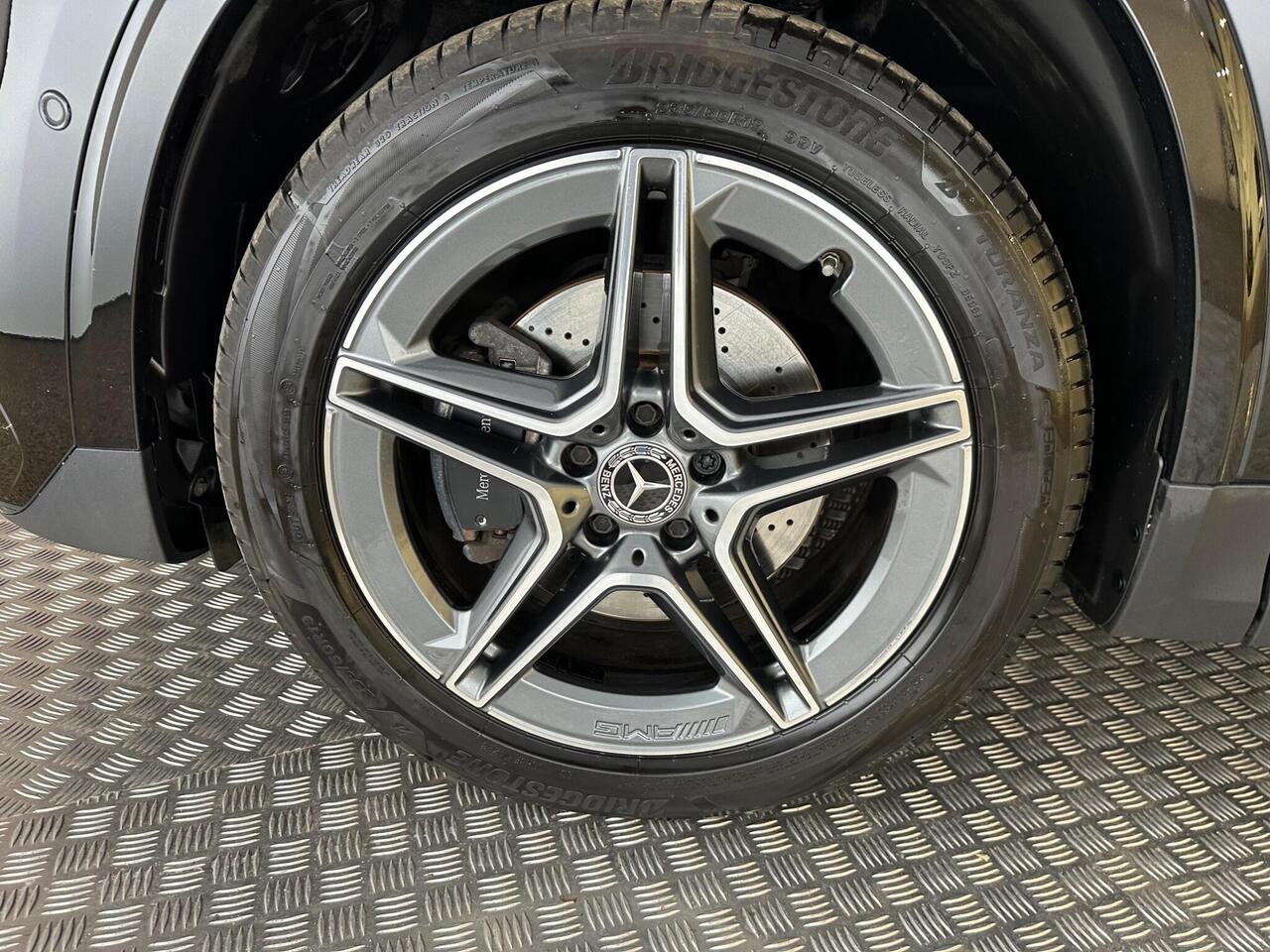Mercedes-Benz GLA KN73PZS