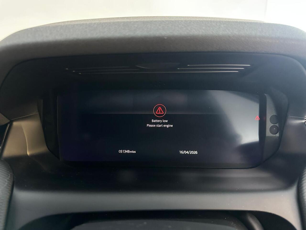 Land Rover Discovery Sport YX71LBO