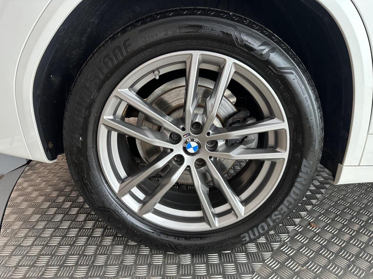 BMW X3 YL19ZFP