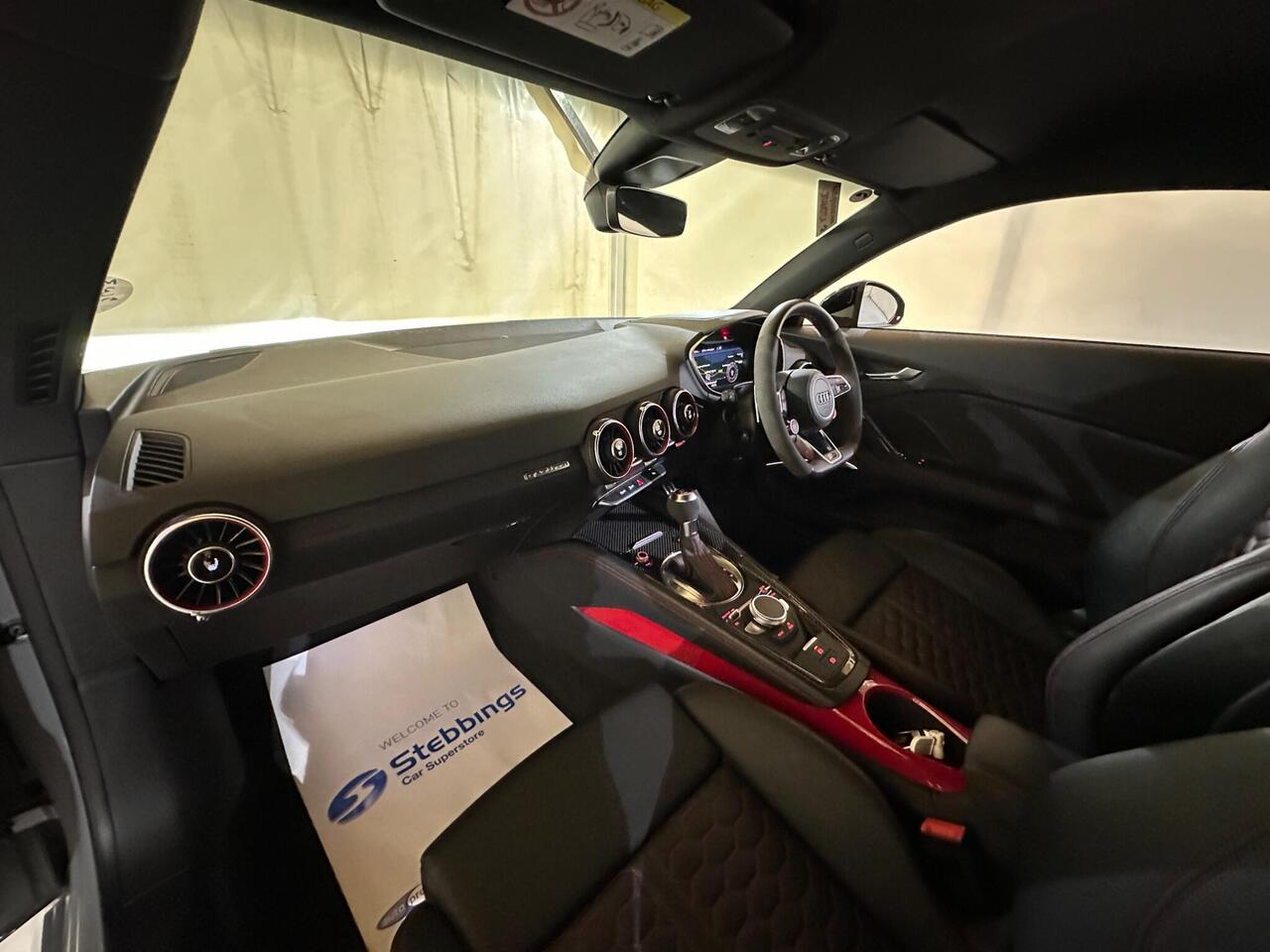 Audi TT RS RY19NZZ