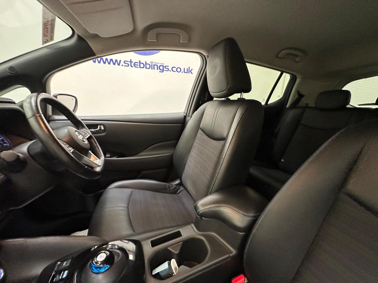 Nissan Leaf VO20YMK