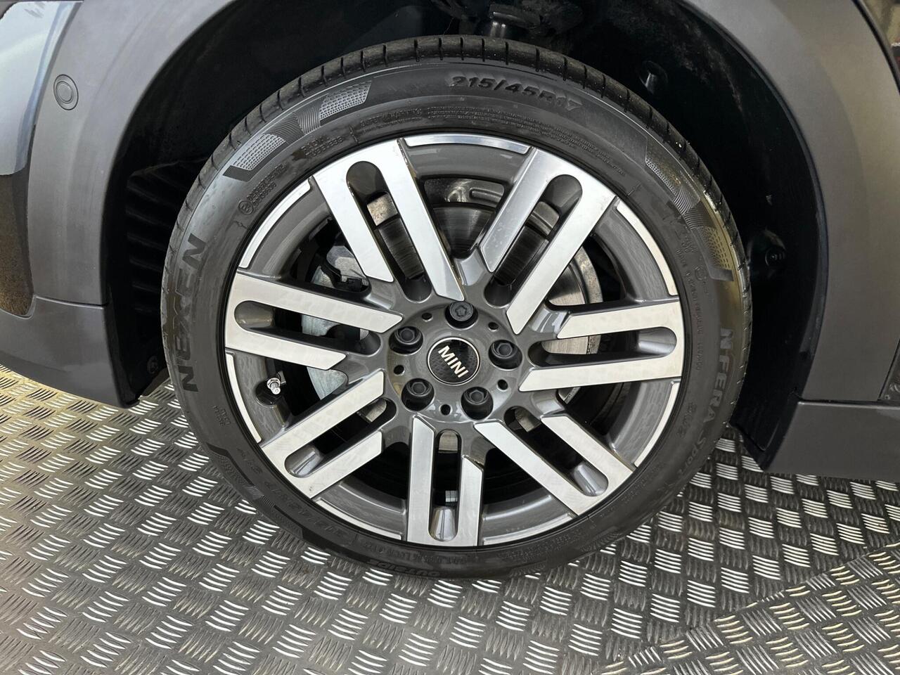 MINI Cooper LD25MPY