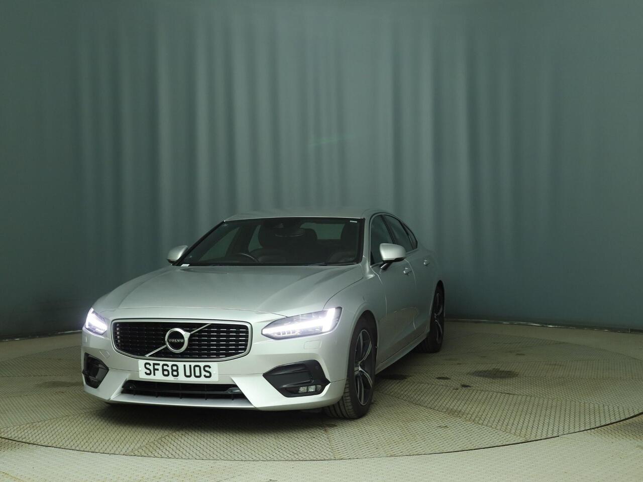 Volvo S90 SF68UOS
