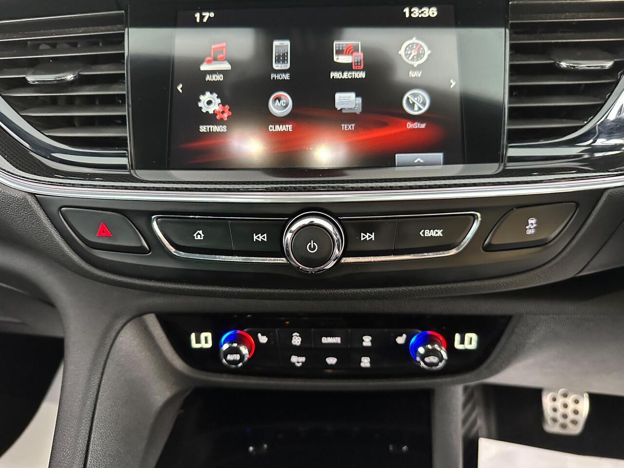 Vauxhall Insignia DY67VWC