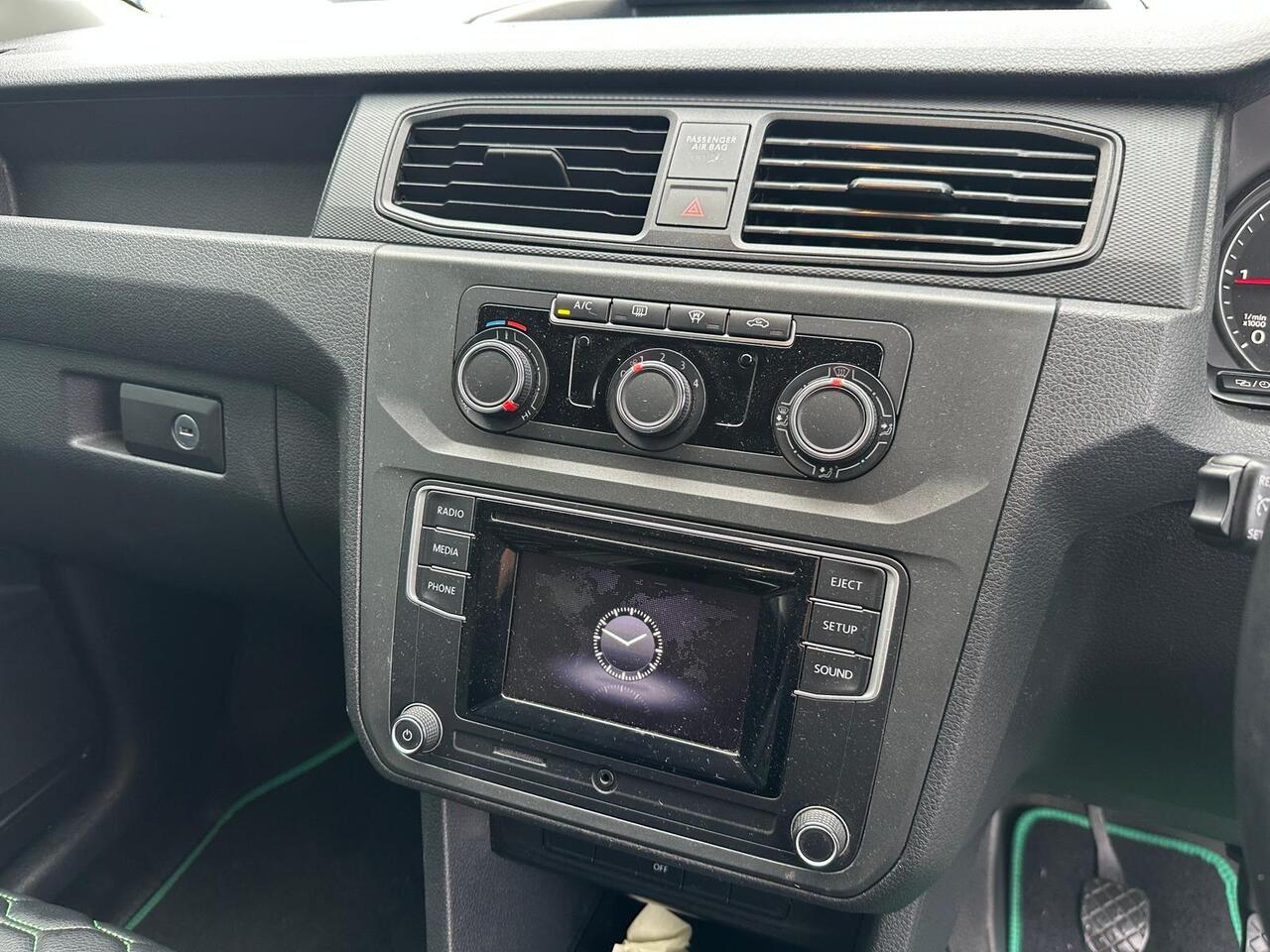 Volkswagen Caddy MU53OOS