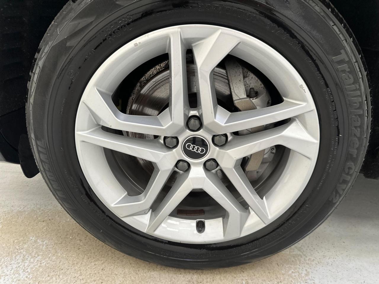 Audi Q5 JE22JAE