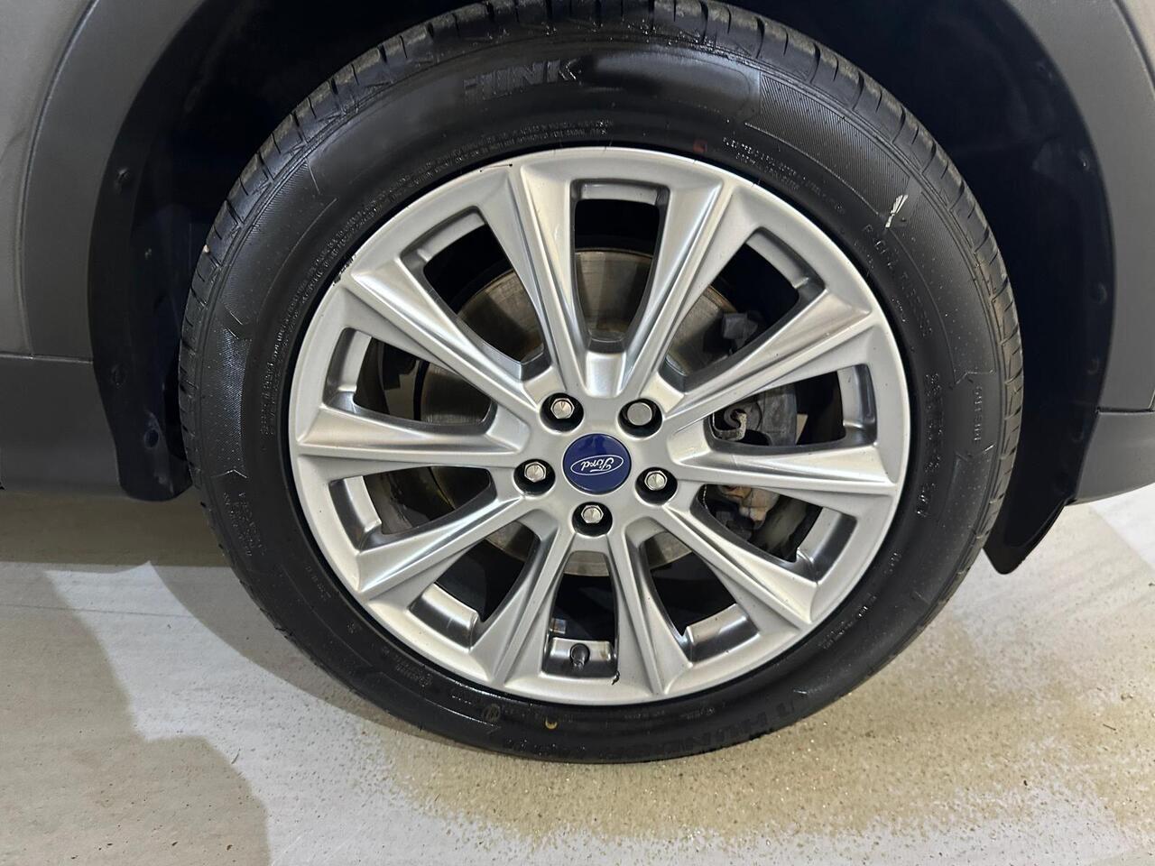 Ford Kuga WP69NDL