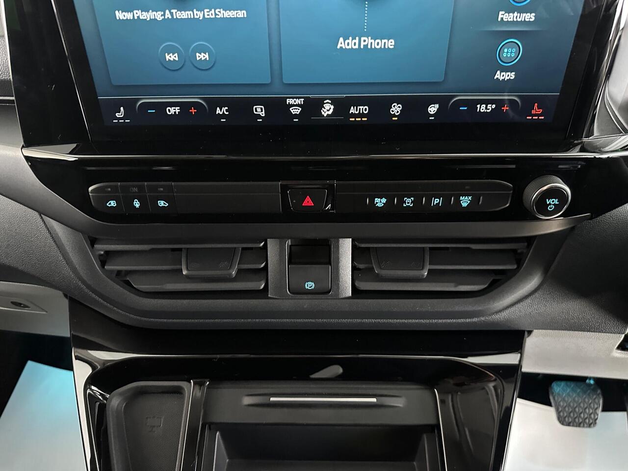 Ford E-Transit Custom AK74FYT