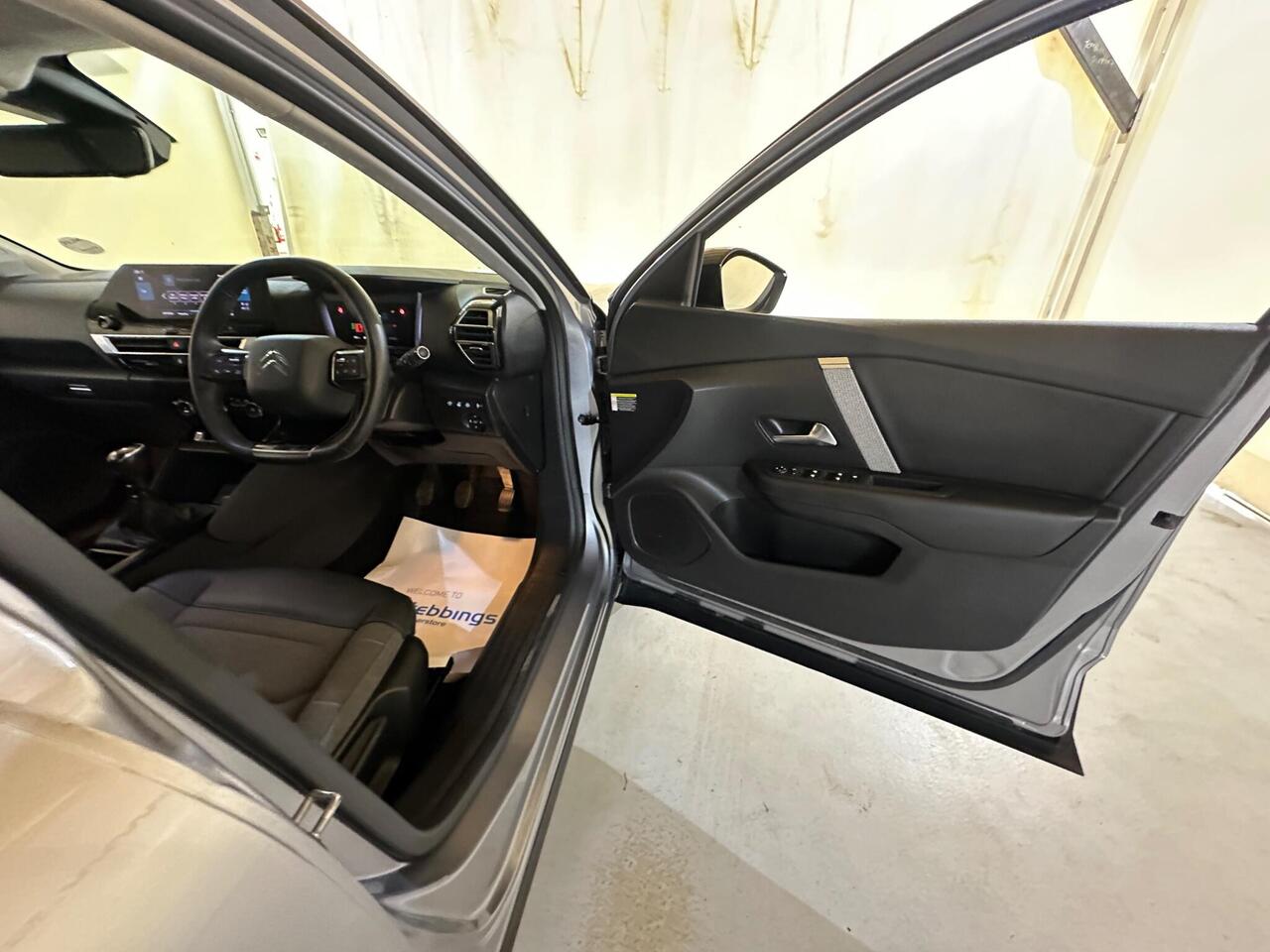 Citroen C4 MJ72XFS