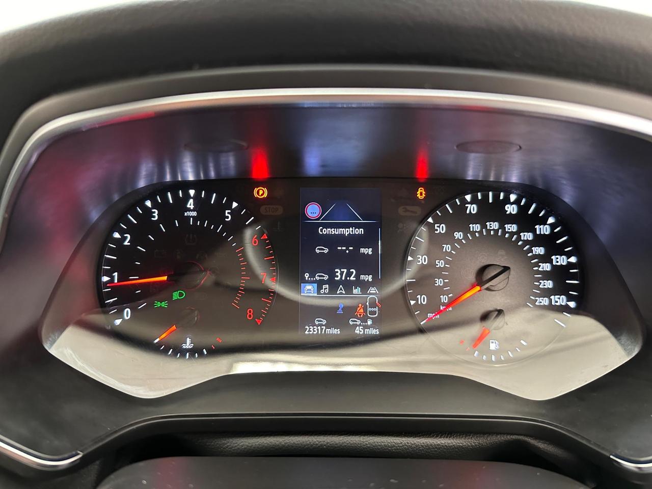Renault Captur NL22YHZ