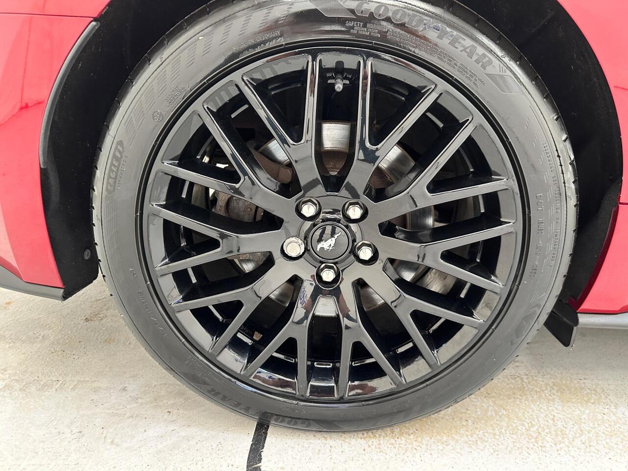 Ford Mustang HK69FGO