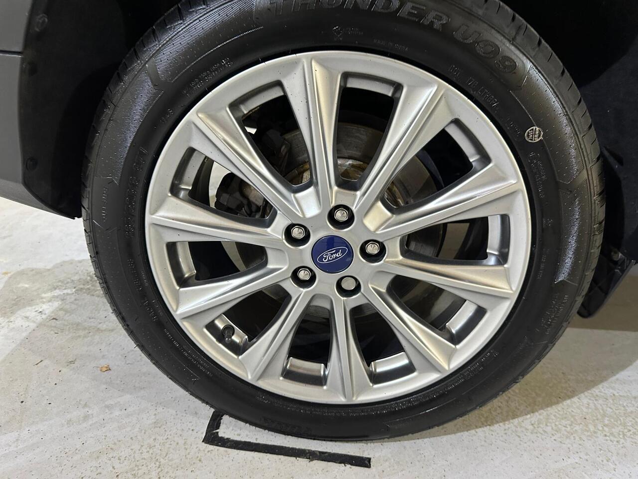 Ford Kuga WP69NDL