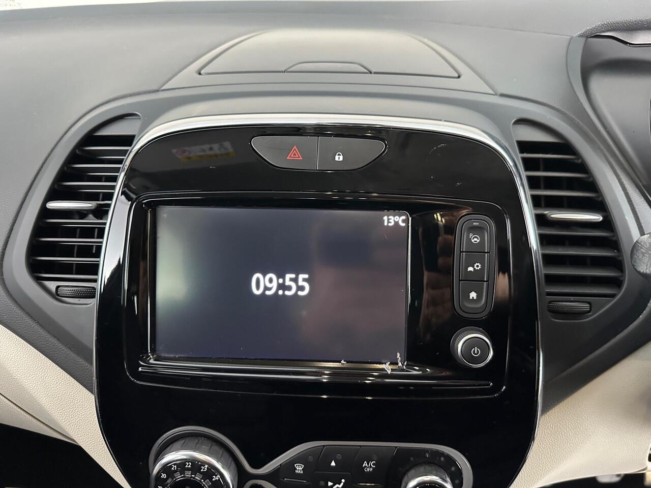 Renault Captur AK18BUJ