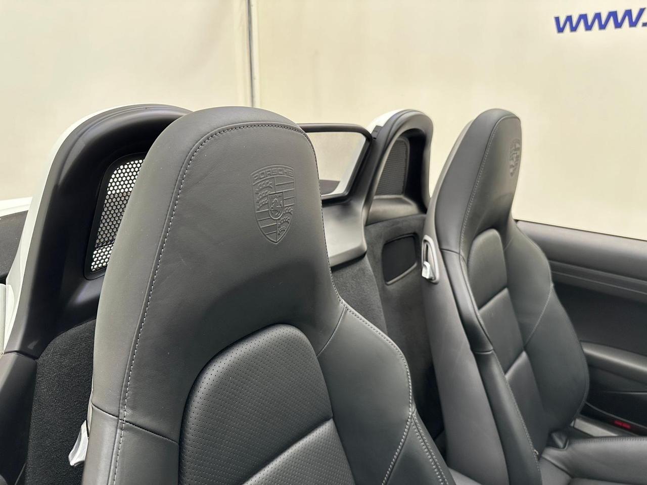 Porsche 718 Boxster KU18PDK