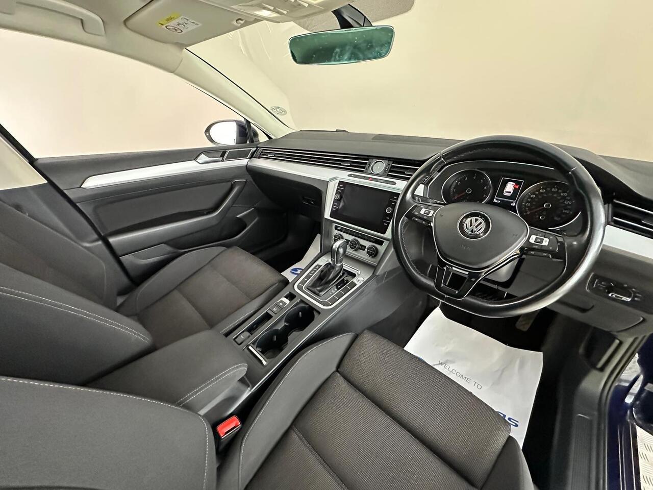 Volkswagen Passat WO19GZU