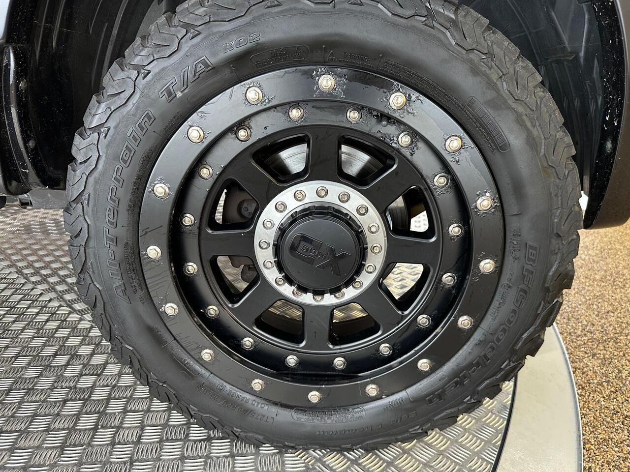 Nissan Navara NX69VEV