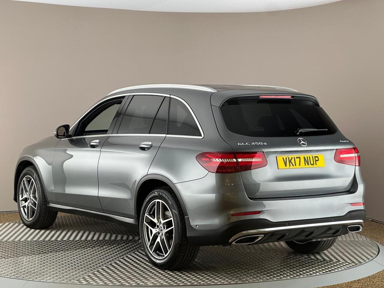 Mercedes-Benz GLC VK17NUP