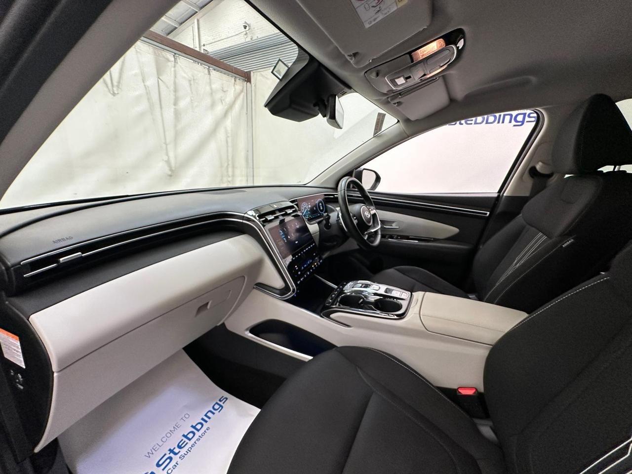 Hyundai TUCSON ET21OOW