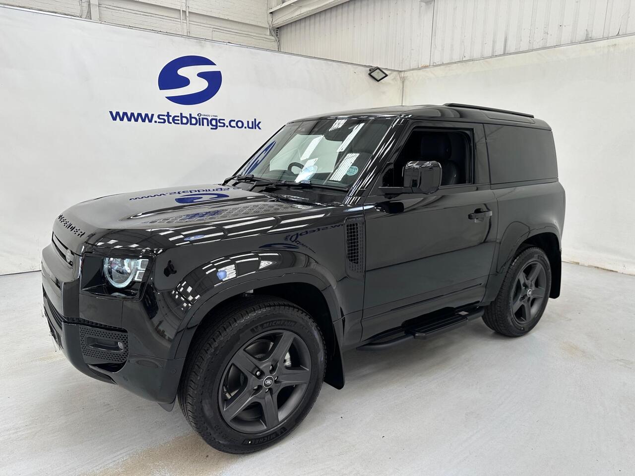 Land Rover Defender 90 HK25JCO
