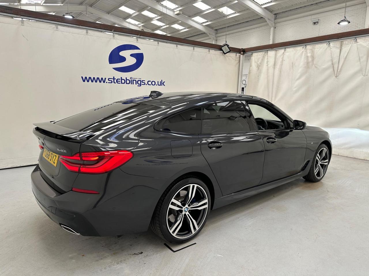 BMW 6 Series Gran Turismo YD68SYZ