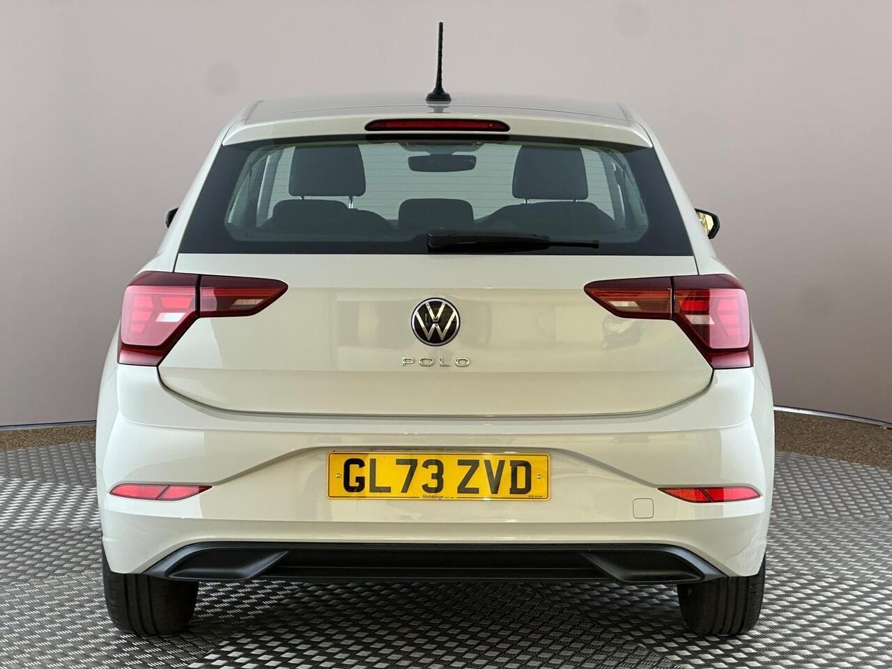 Volkswagen Polo GL73ZVD