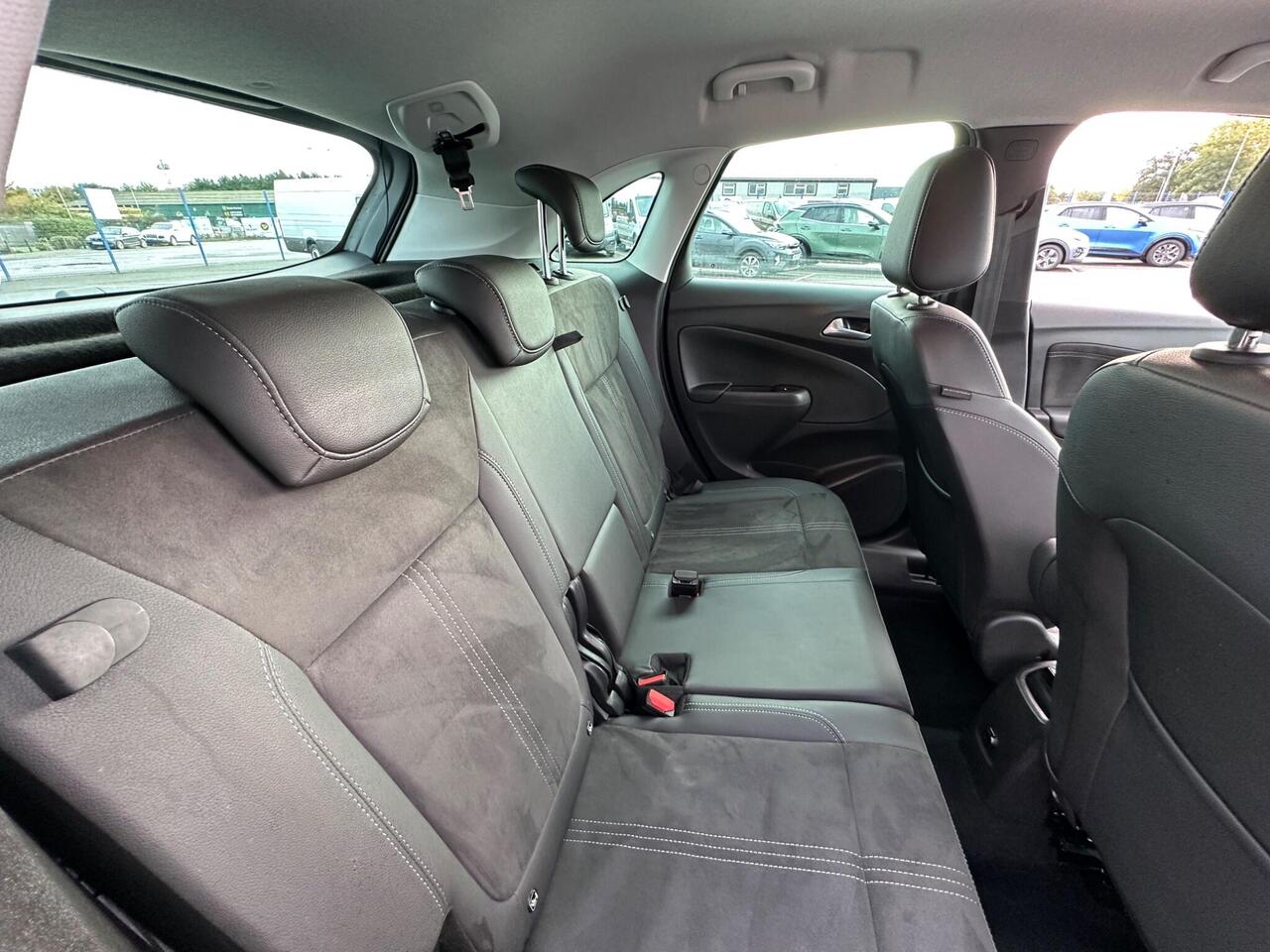 Vauxhall Crossland SH22LWL