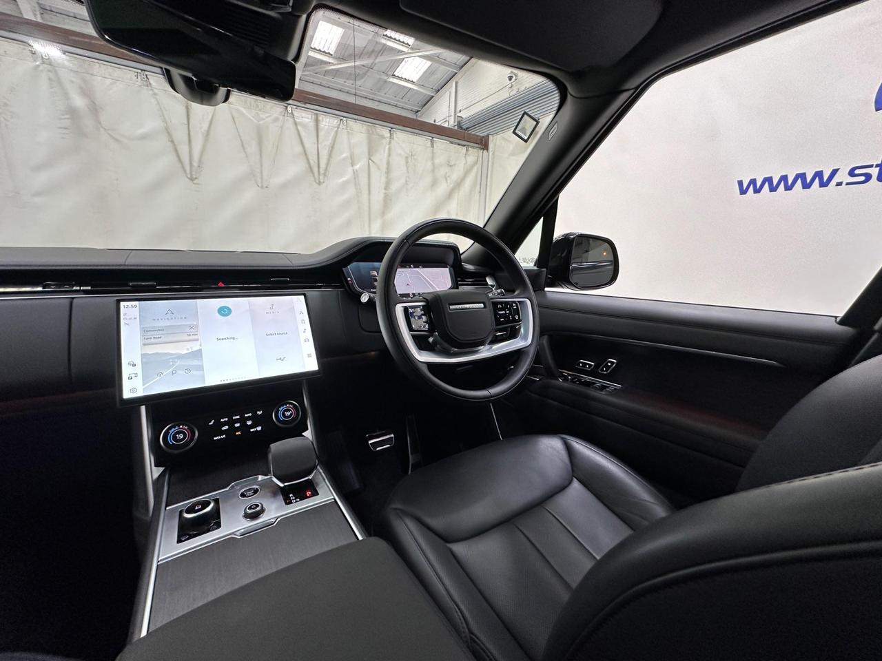 Land Rover Range Rover YE73JZF