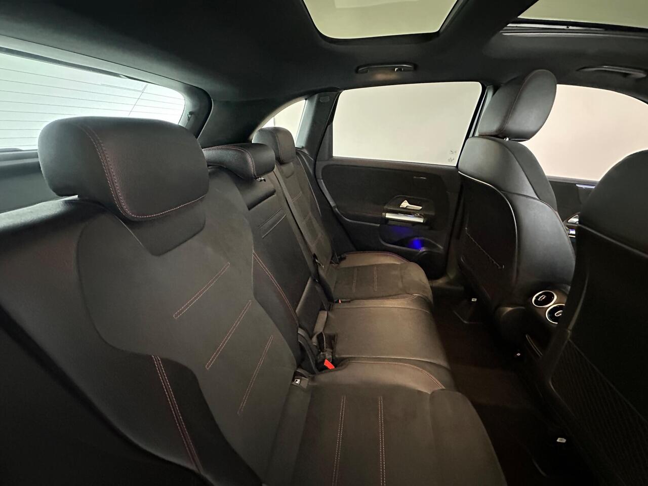 Mercedes-Benz B Class KR21FBD