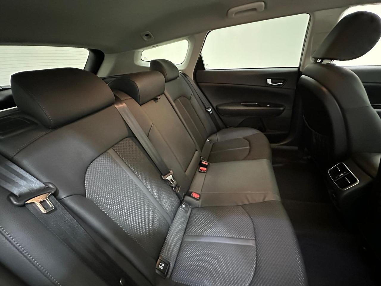 Kia Optima HT69KLS