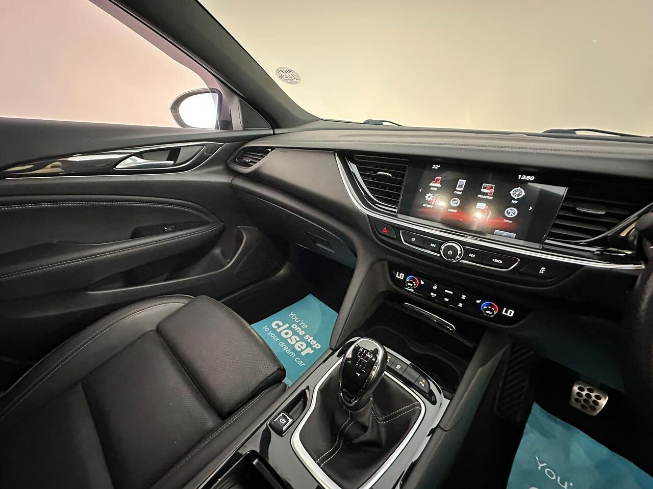 Vauxhall Insignia BF17CKL