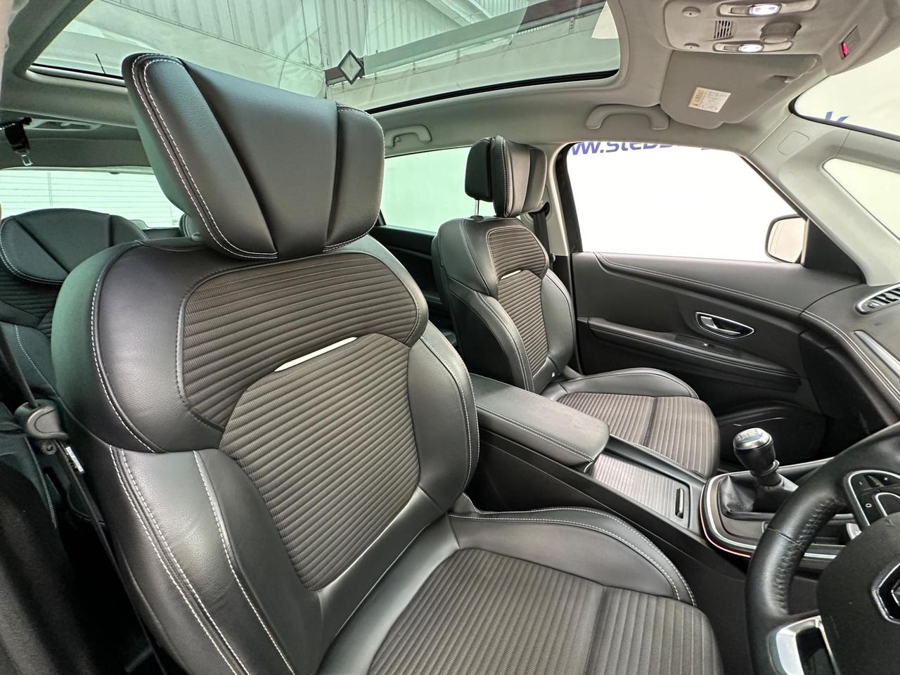 Renault Grand Scenic KP68HVB