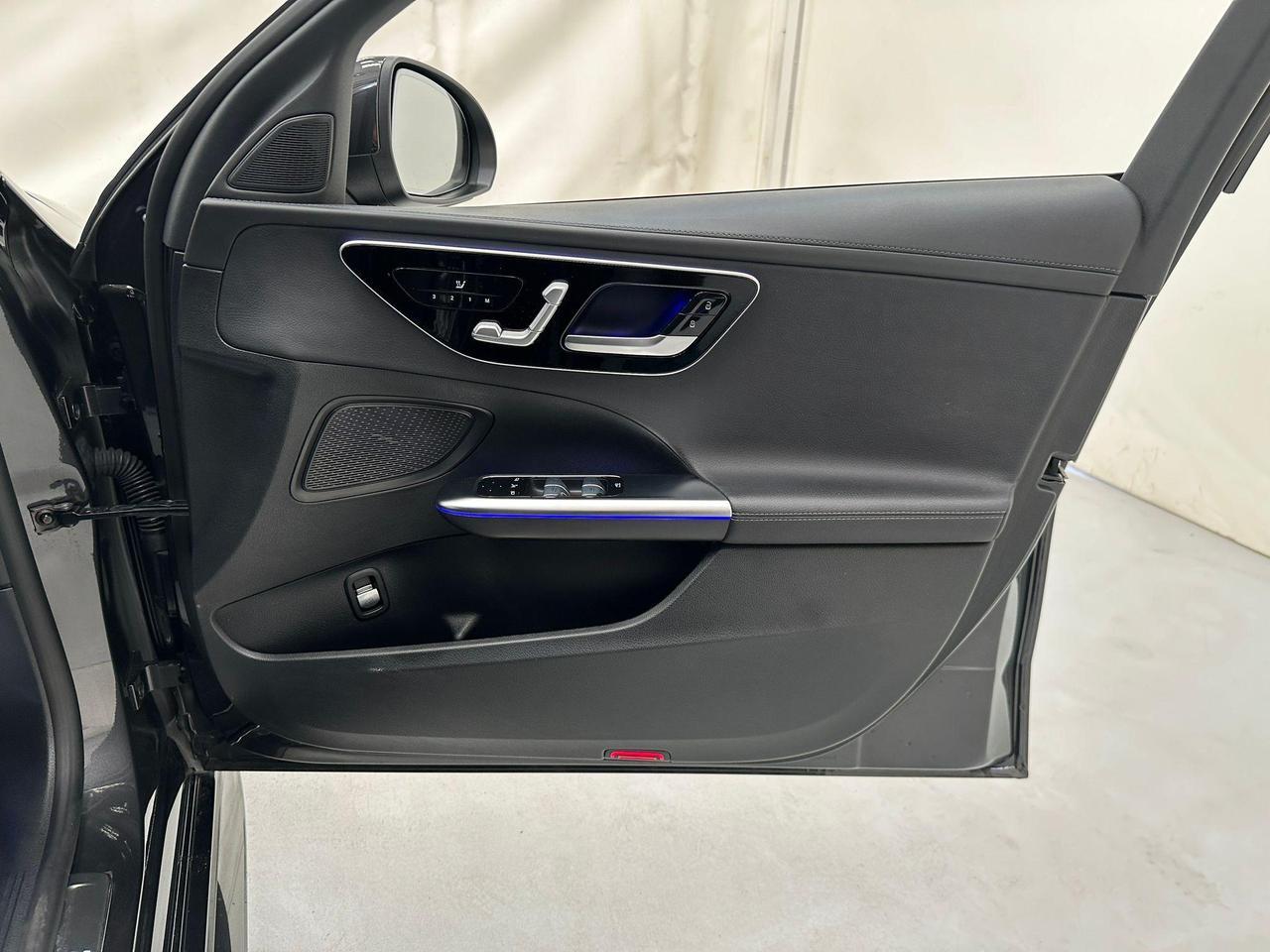 Mercedes-Benz C Class BF71VOO