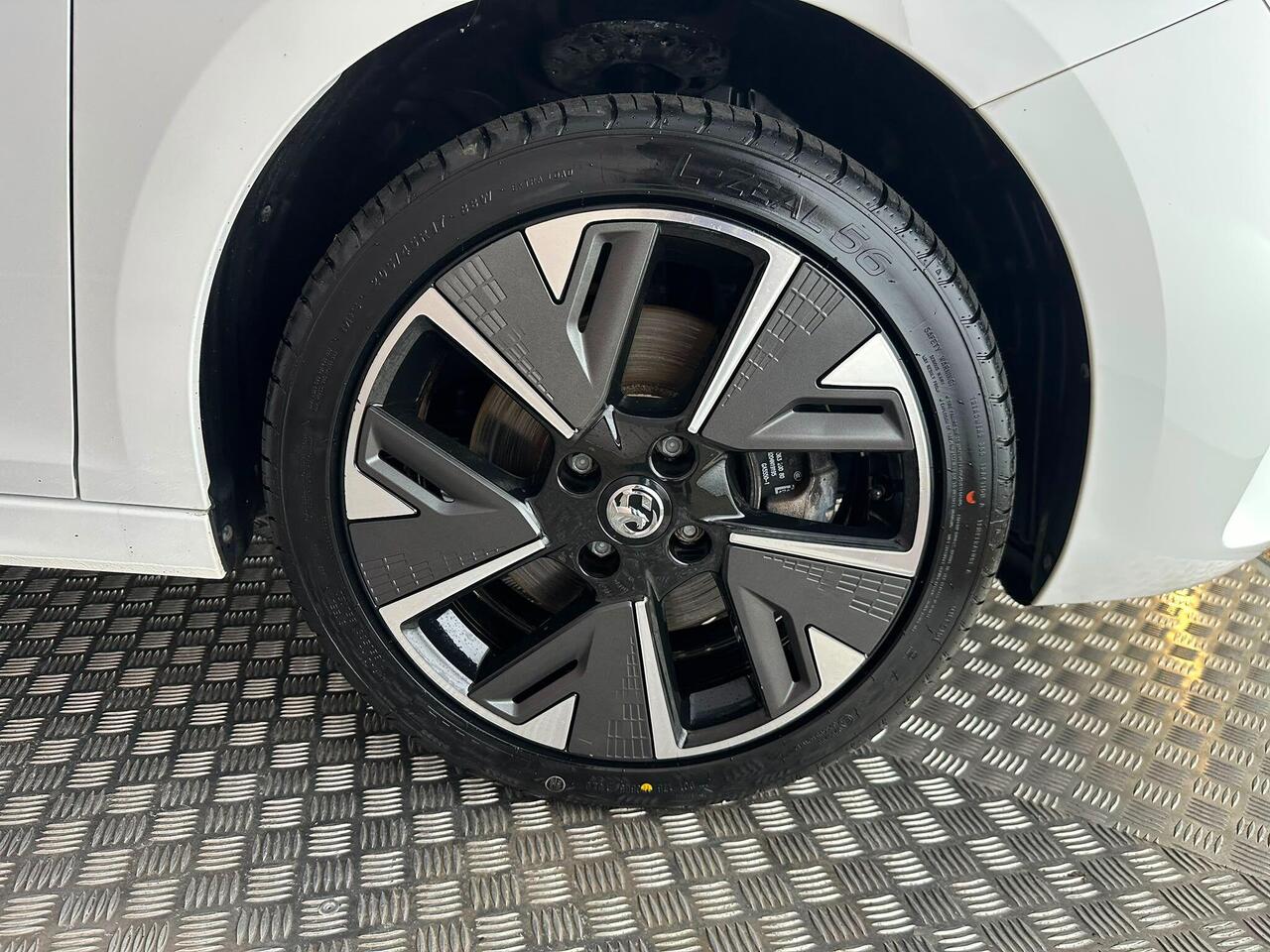 Vauxhall Corsa Electric GY71LNG